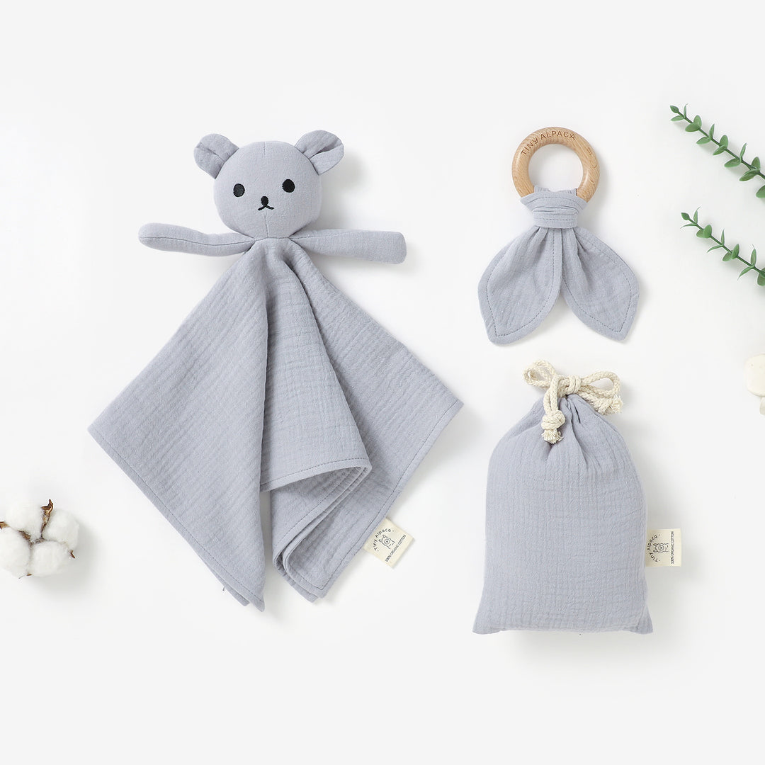 Bear Organic Cotton Comforter with Teether and Drawstring Bag