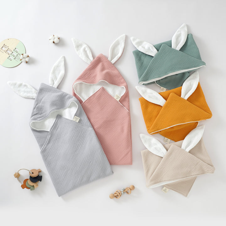 Tiny Alpaca | Organic Cotton Baby Towel | 75x75 cm